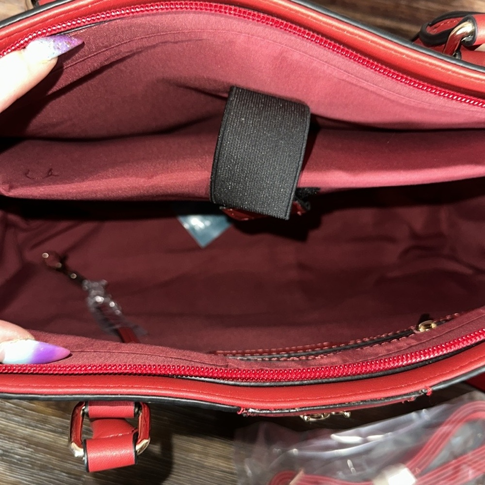 American Bee Red Work Bag with Padded Electronic pocket. - Picture 7 of 7